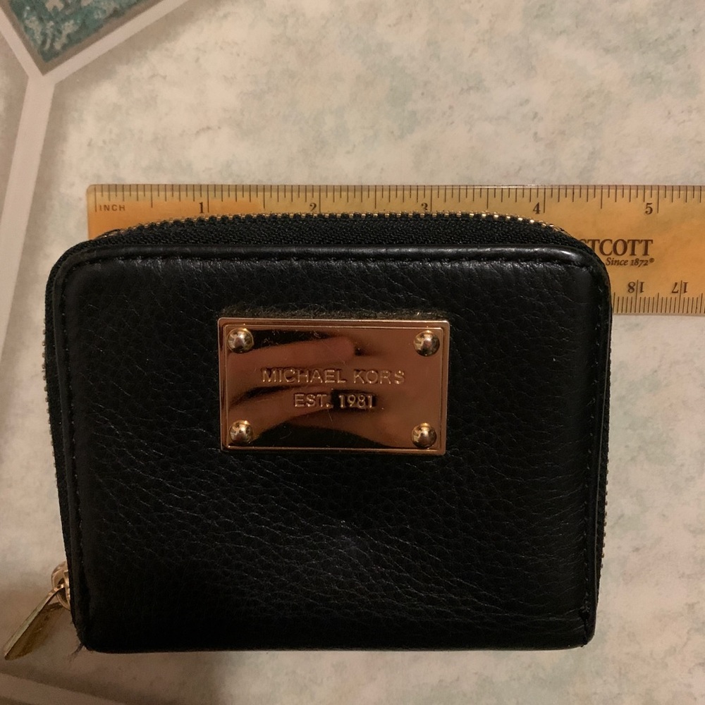 MICHAEL KORS compact zip wallet - Picture 6 of 8